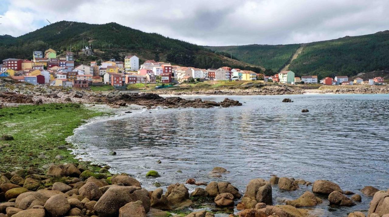 Os Faros Pisos Turisticos * Arou